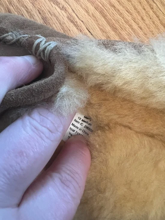 Men's Wicked Good Slippers, Venetian - Picture 5 of 6